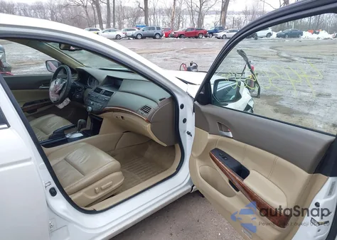 2010 Honda Accord 3.5 Ex-L z USA, uszkodzony, nr VIN 5KBCP3F89AB005905